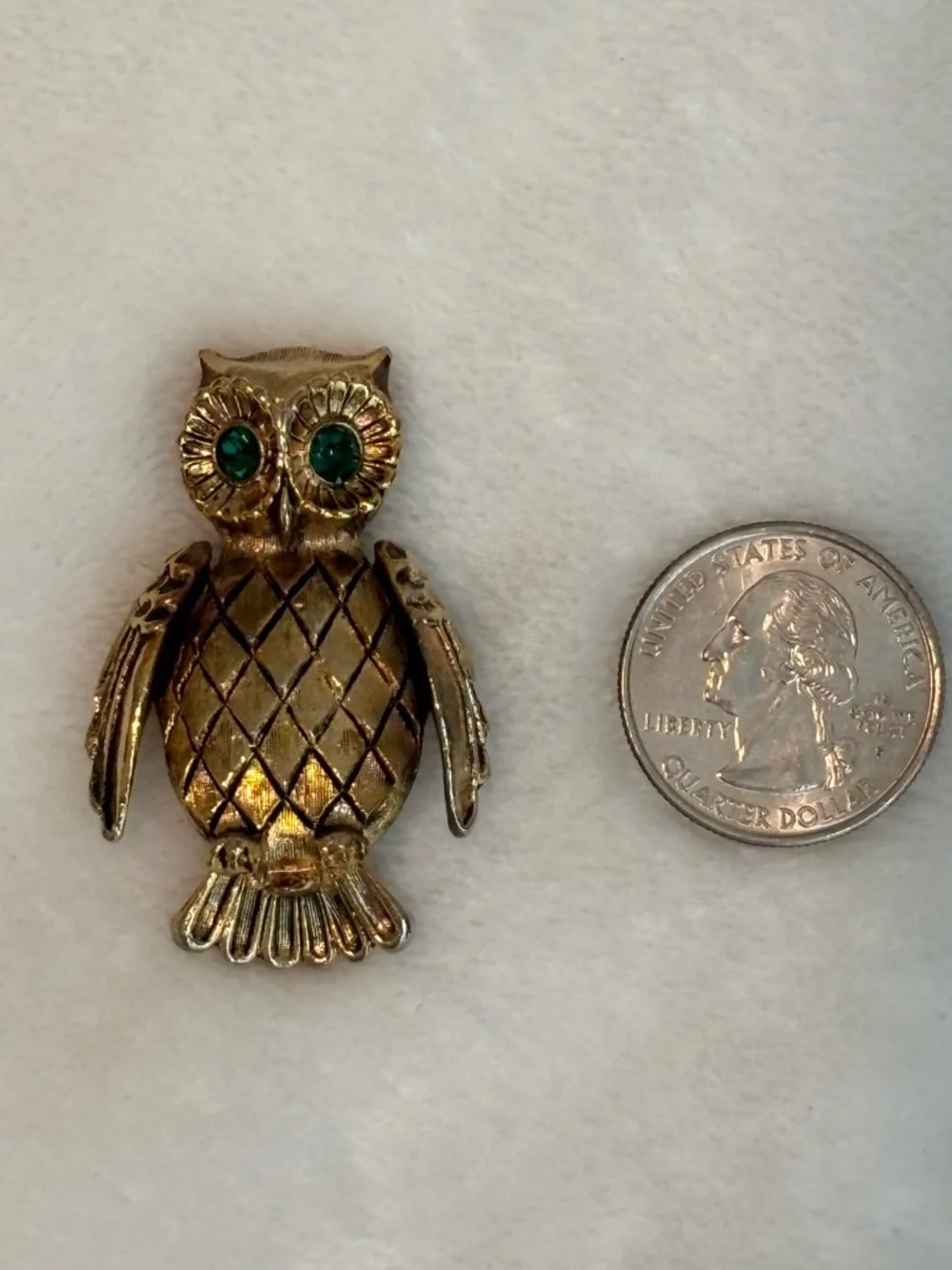 VintageGold Tone Owl Brooch with Emerald Green Eyes